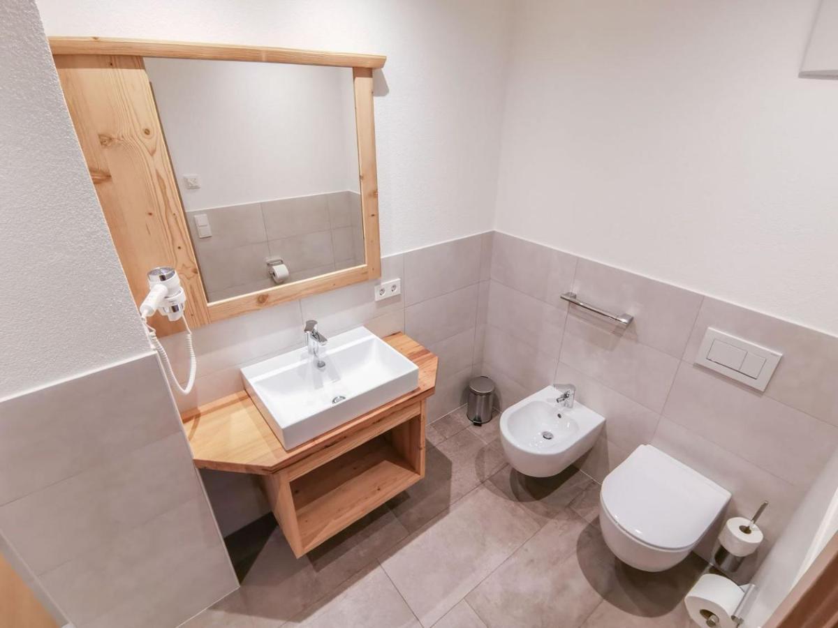 Messna Living Appartement Reischach Buitenkant foto