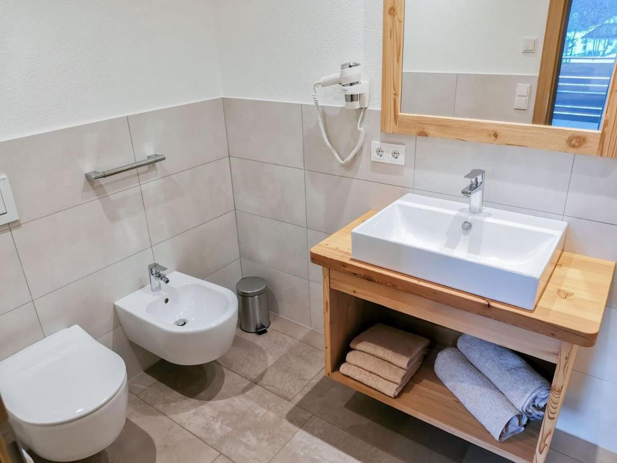 Messna Living Appartement Reischach Buitenkant foto